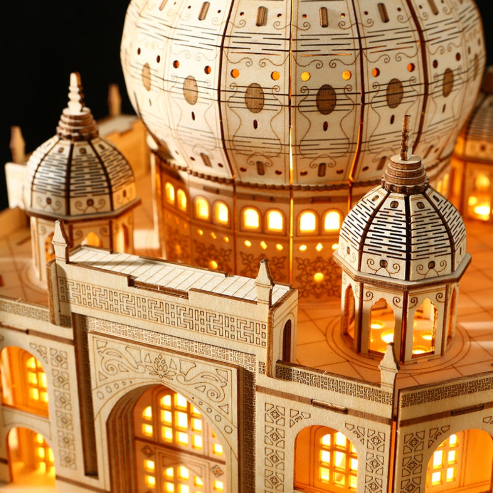 3D Wooden Puzzle Of Taj Mahal