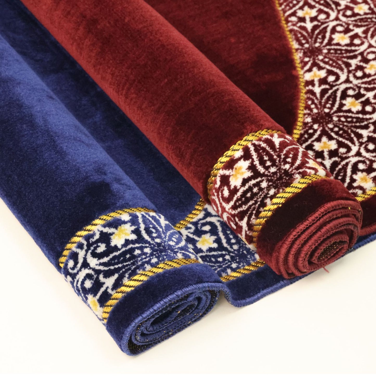 Basic Pakistani Muslim Prayer Rug
