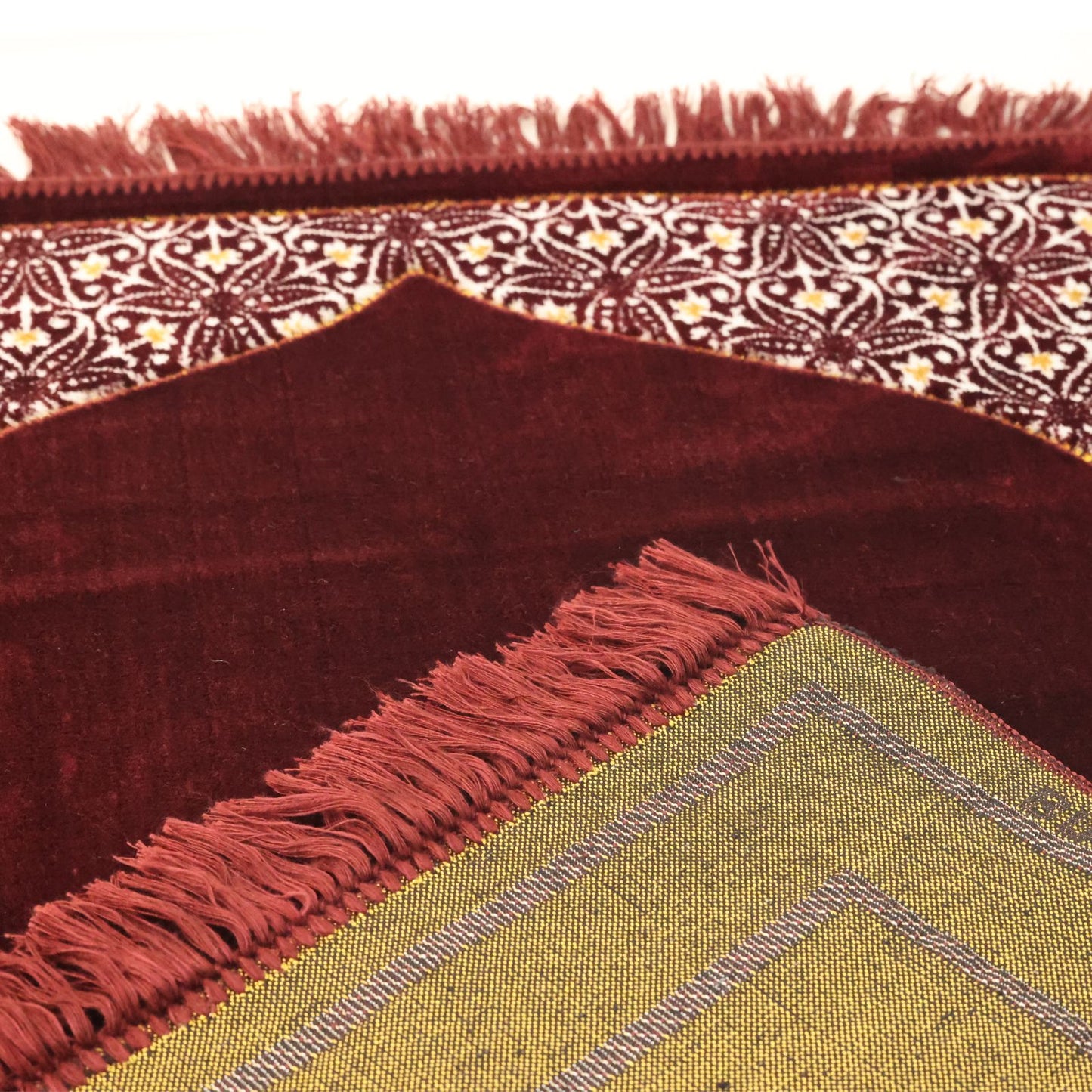 Basic Pakistani Muslim Prayer Rug