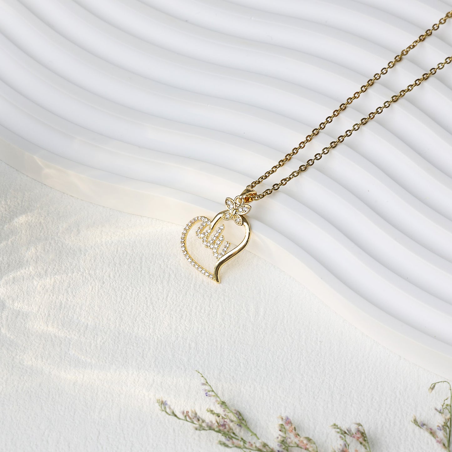 Big Heart-Shaped Necklace