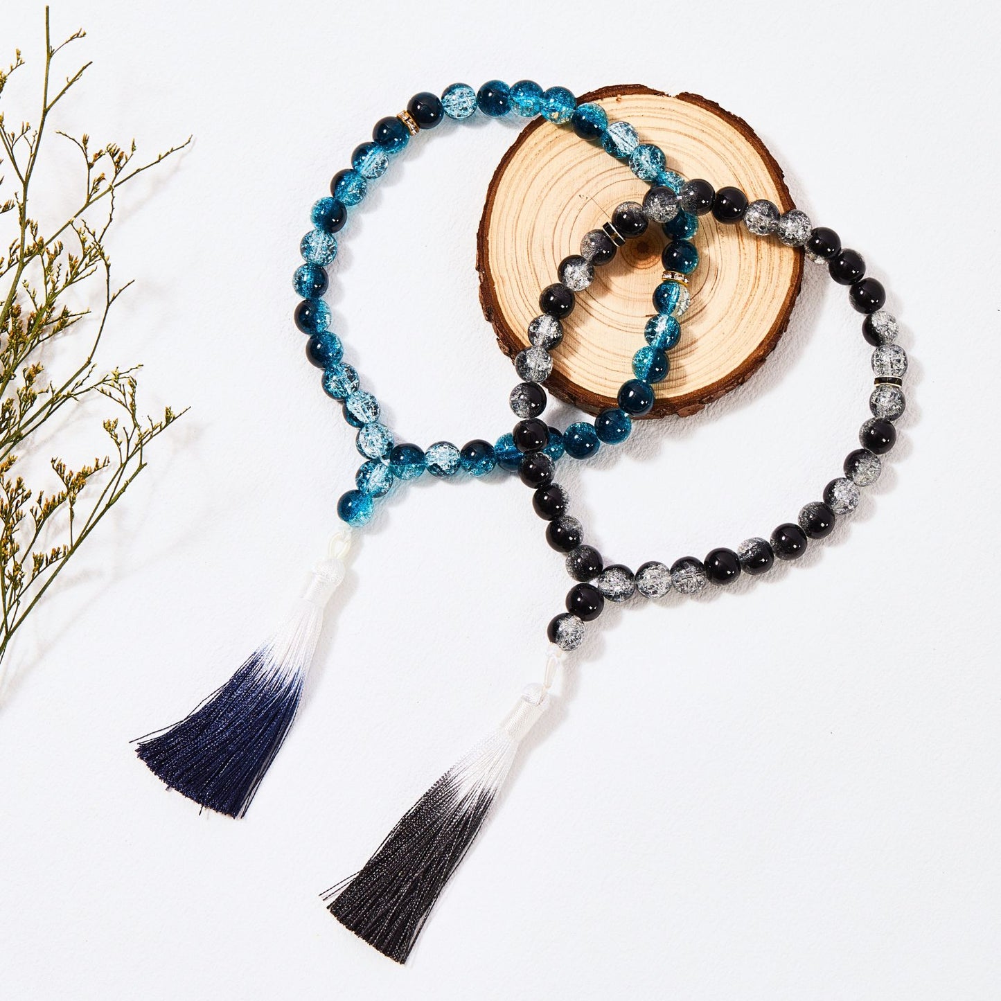 Crack Glass With Tassel–Tasbih Misbaha