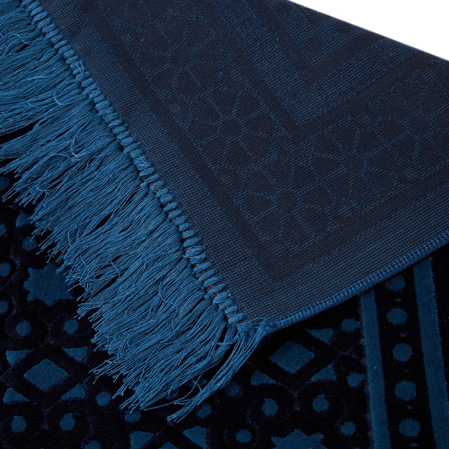 Glossy Embossed Flowers Muslim Prayer Rug