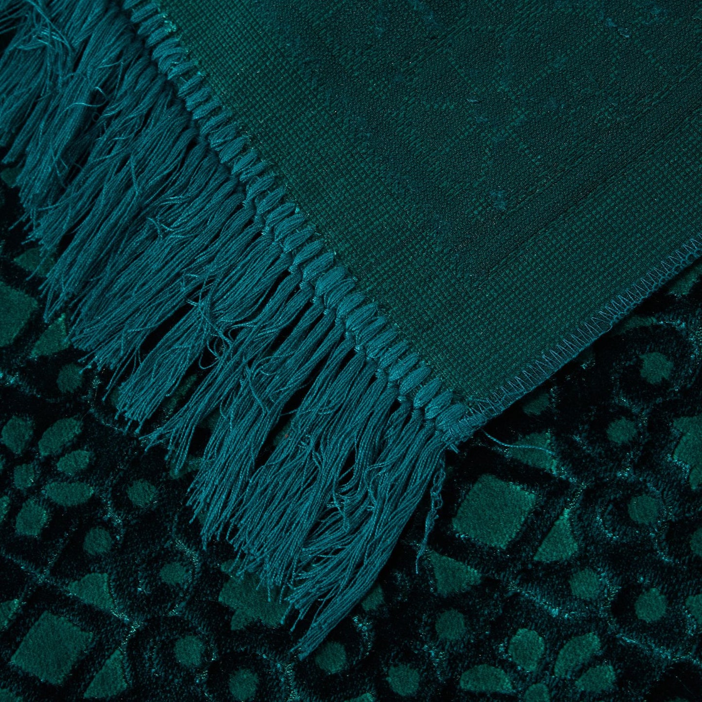 Glossy Embossed Flowers Muslim Prayer Rug