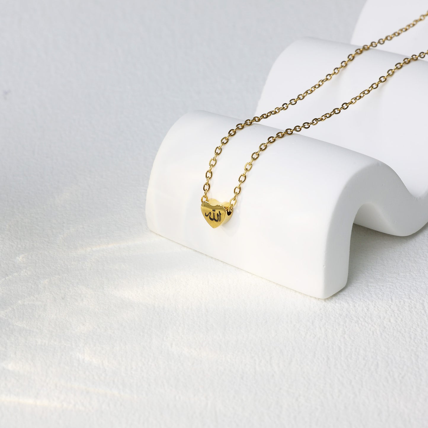 Delicate Heart-Shape Islamic Necklace