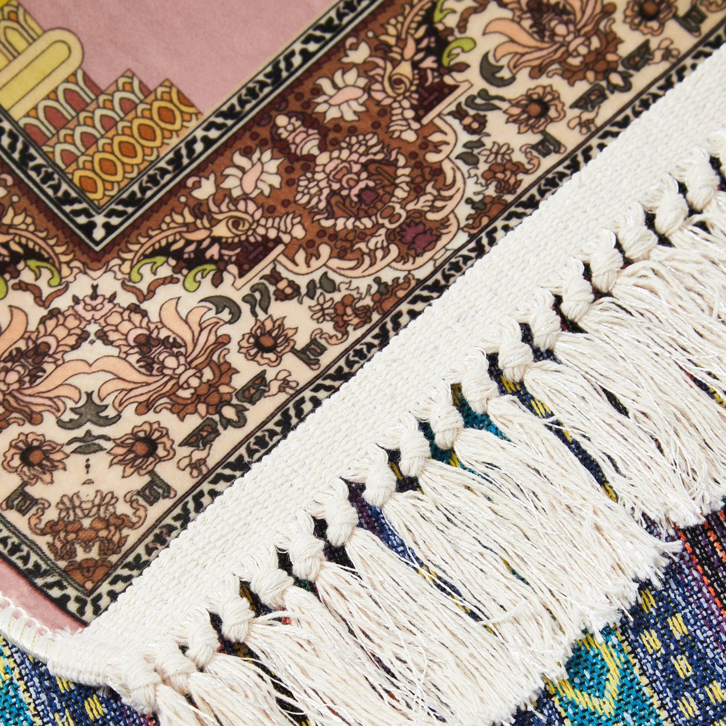 Proud & New Style Prayer Rug Islam