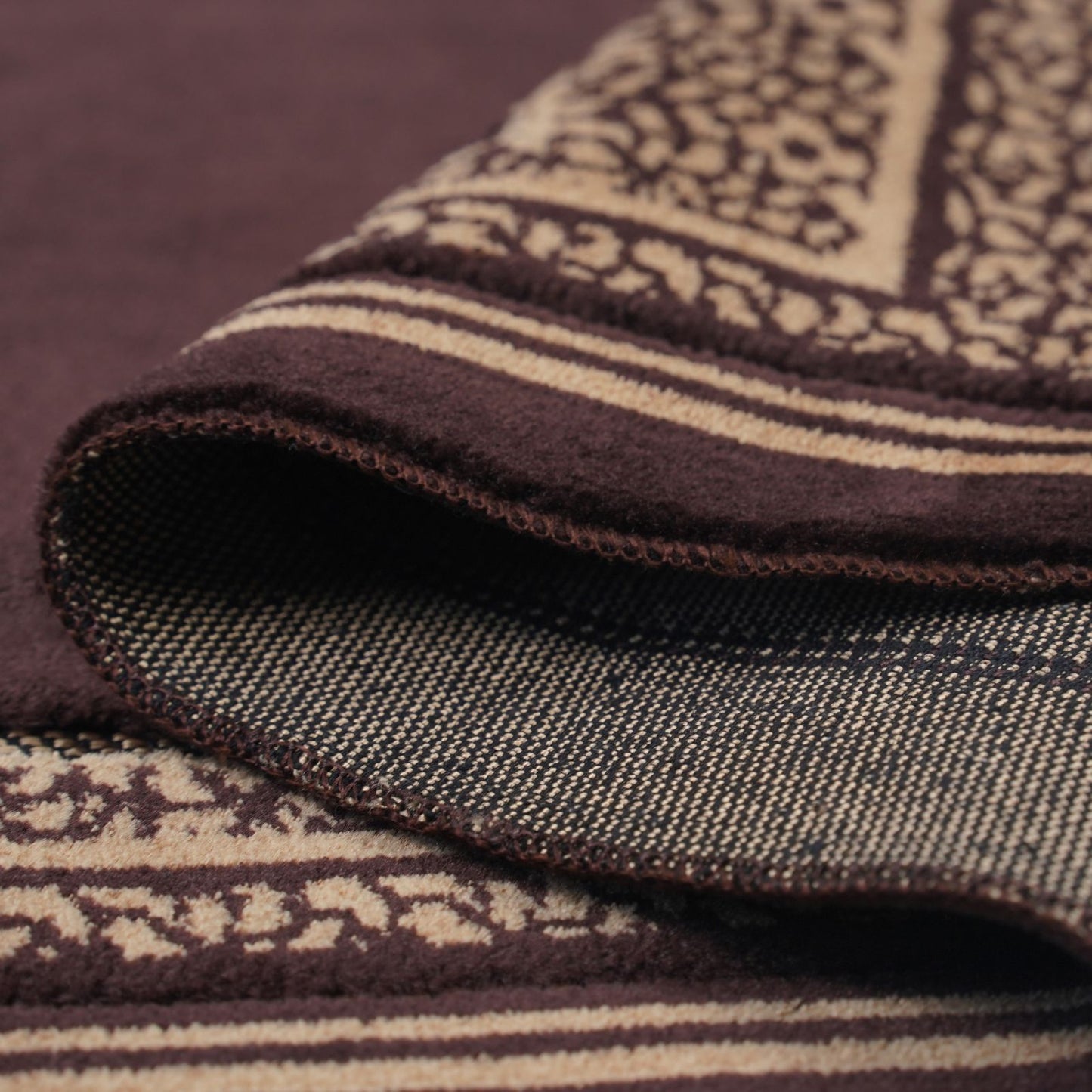 Universal Pakistani Muslim Prayer Rug