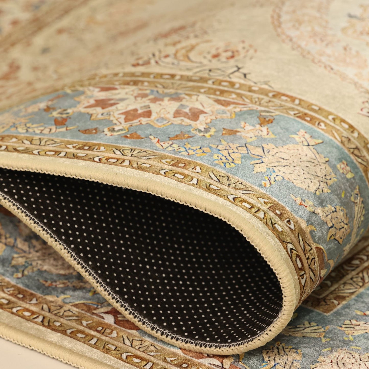 Shiny Persian Pattern Muslin Prayer Rug