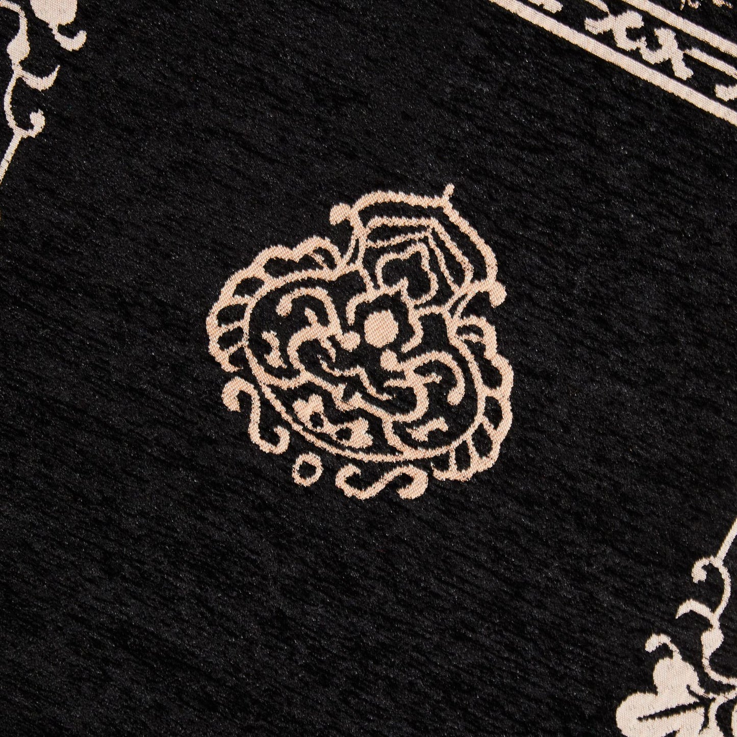 Thin Black Prayer Rug With Vines Pattern
